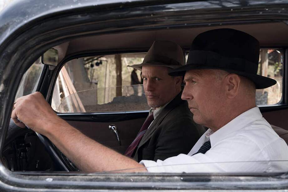 Kevin Costner y Woody Harrelson en la película "The highwaymen" (Emboscada final). / Cortesía