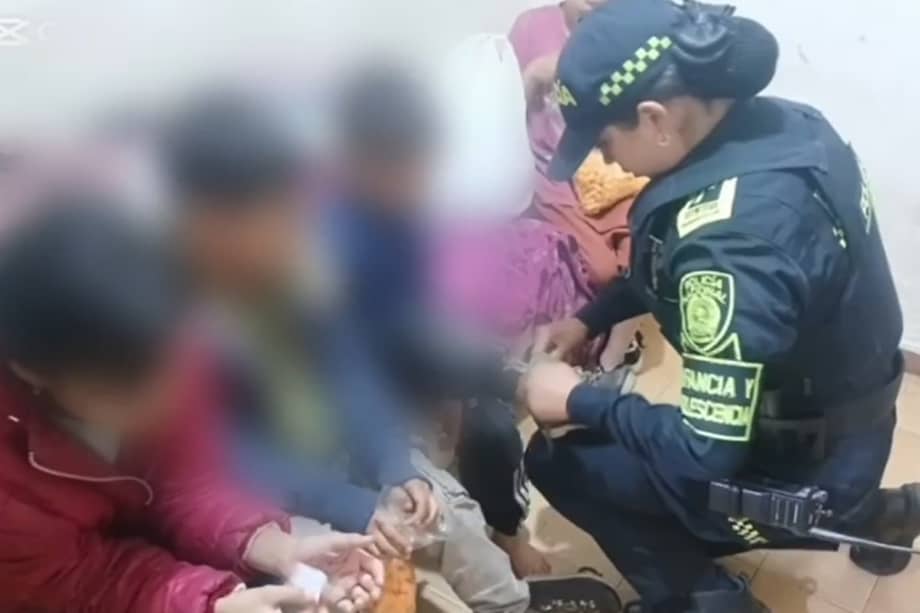 Durante la noche del miércoles 21 de enero de 2026 la Policía de Bogotá rescató a seis menores que permanecían en estado de abandono en viviendas ubicadas en Ciudad Bolívar y Kennedy.