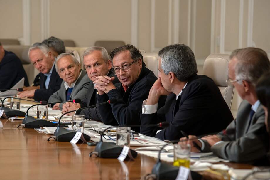 El presidente Gustavo Petro lideró este martes el más reciente consejo de ministros en la Casa de Nariño. En esa instancia se analizaron temas relacionados con la gestión de cada cartera.