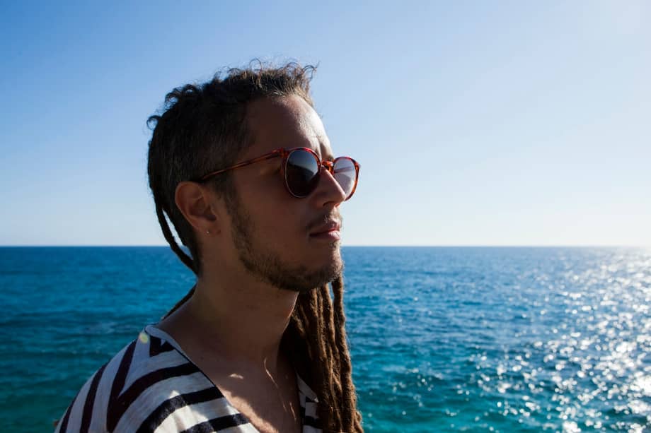 Vicente García asegura que componer lo hace más feliz que cantar. / Sony Music