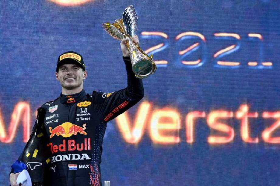 La Fórmula Uno tiene un nuevo monarca: el piloto holandés Max Verstappen. / AFP