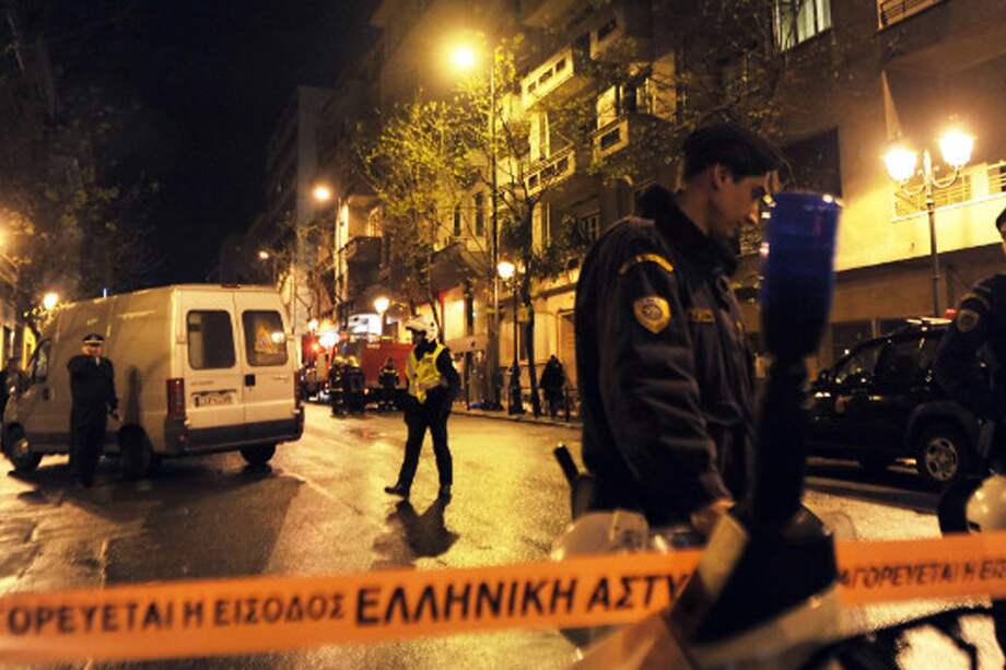 Suicidios aumentaron en Grecia un 26% en 2011