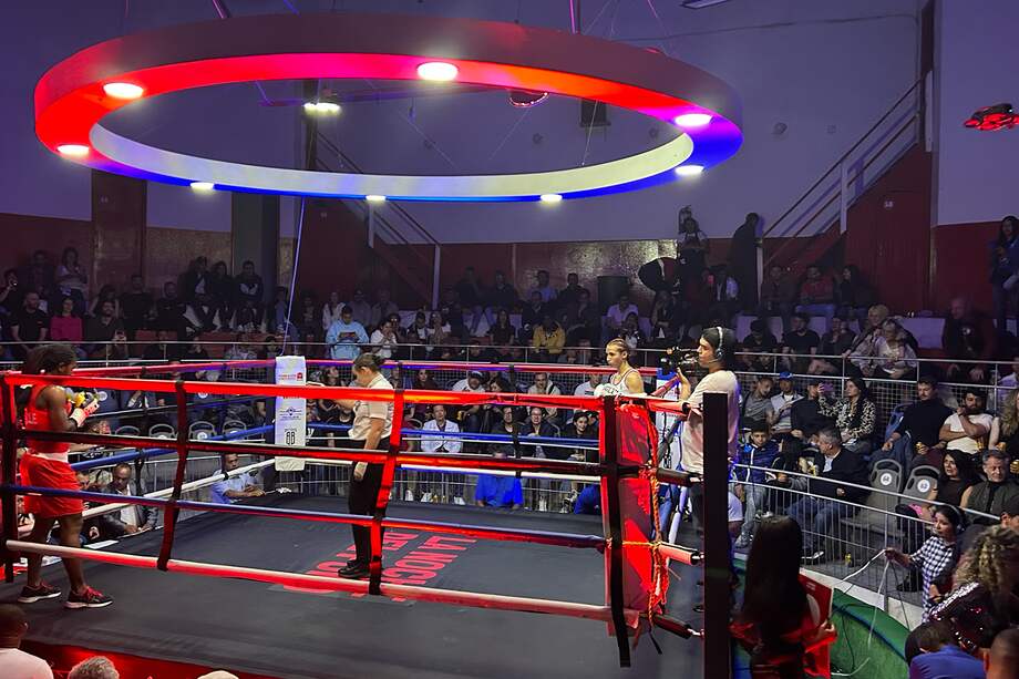 La destacada peleadora Rini Khoudari se enfrentará a Basilia Mancilla en un duelo épico que pondrá a prueba su destreza y determinación.