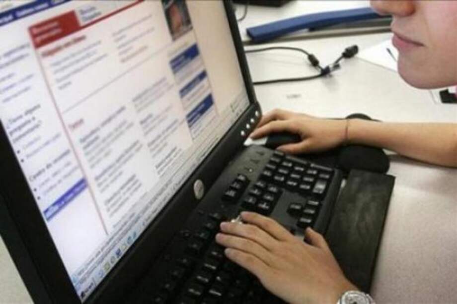 Óscar Iván Zuluaga negó nexos con el 'hacker' ecuatoriano detenido