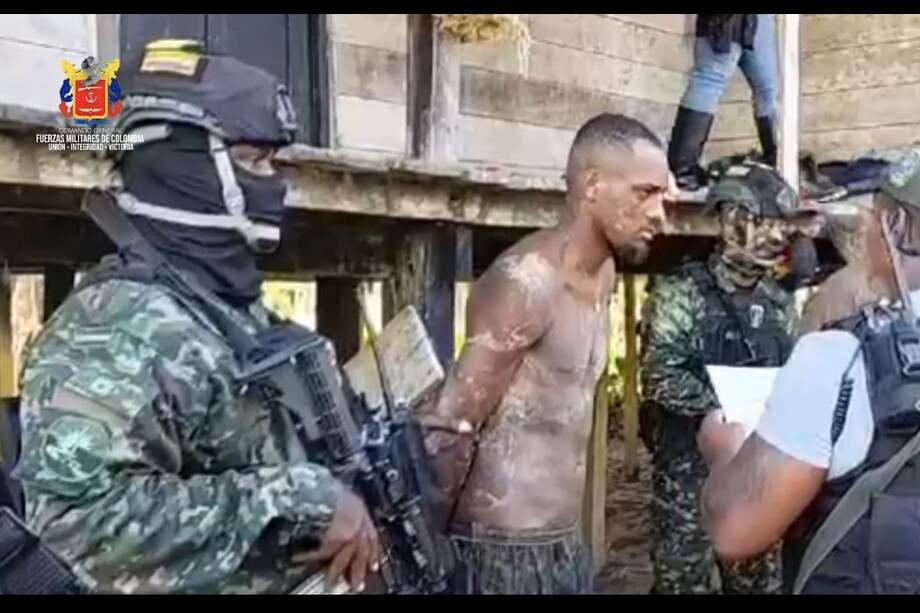 Las Fuerzas Militares, en coordinación con la Policía y la Fiscalía, capturaron a alias Ever, dinamizador del ala sicarial de la banda de delincuencia Los Palmeños o Los Zetas.