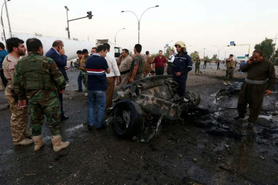 Así quedó el carro bomba que explotó en Erbil, norte de Irak/ AFP