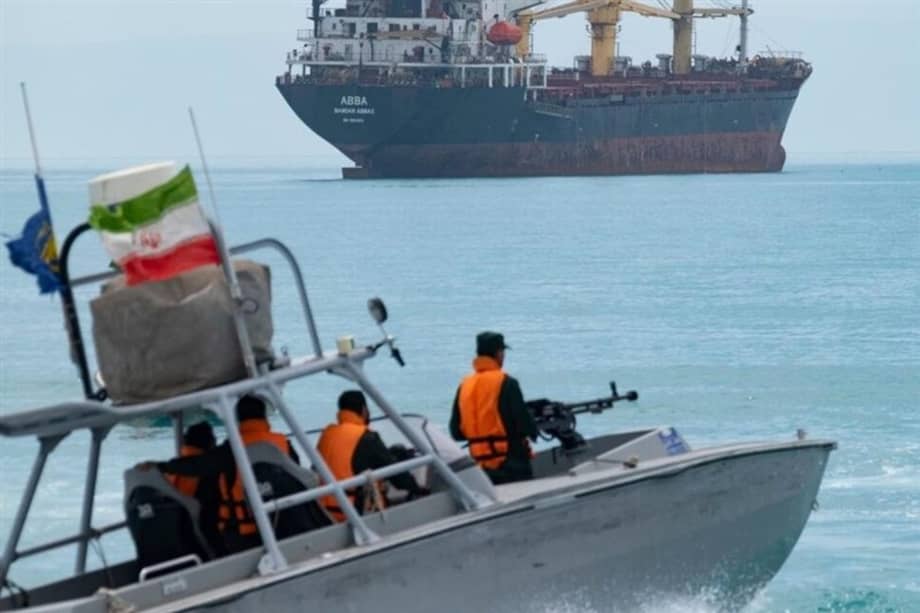 El Ejército iraní aseguró este martes que las Fuerzas Armadas no cederán "ni un ápice" sobre el estrecho de Ormuz.