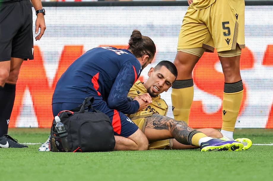 El futbolista colombiano Daniel Muñoz no jugará más en lo que resta del año.