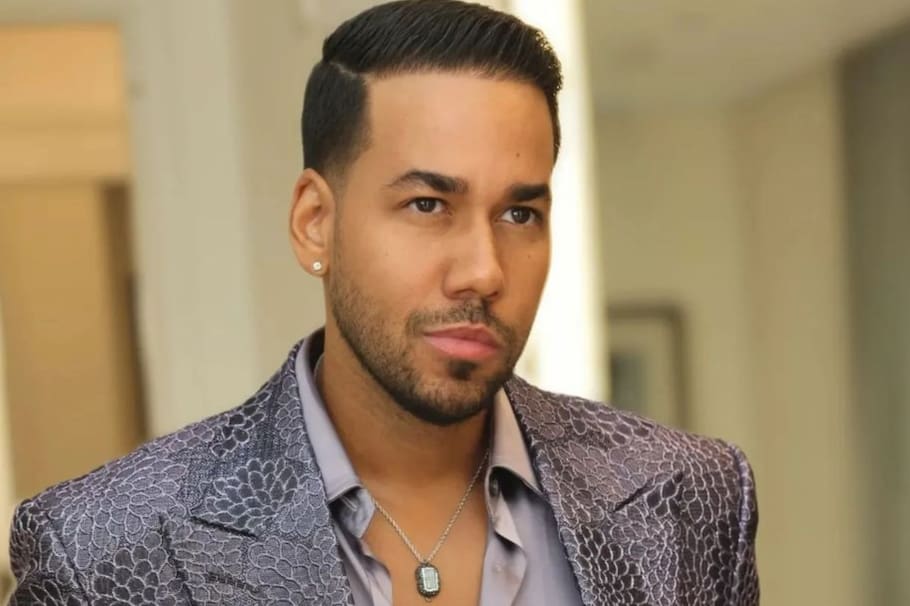 En redes sociales se preguntan ¿qué le pasó a Romeo Santos?, luego de rumorarse que, supuestamente, el artista había sido hospitalizado de emergencia por problemas cardiacos.
