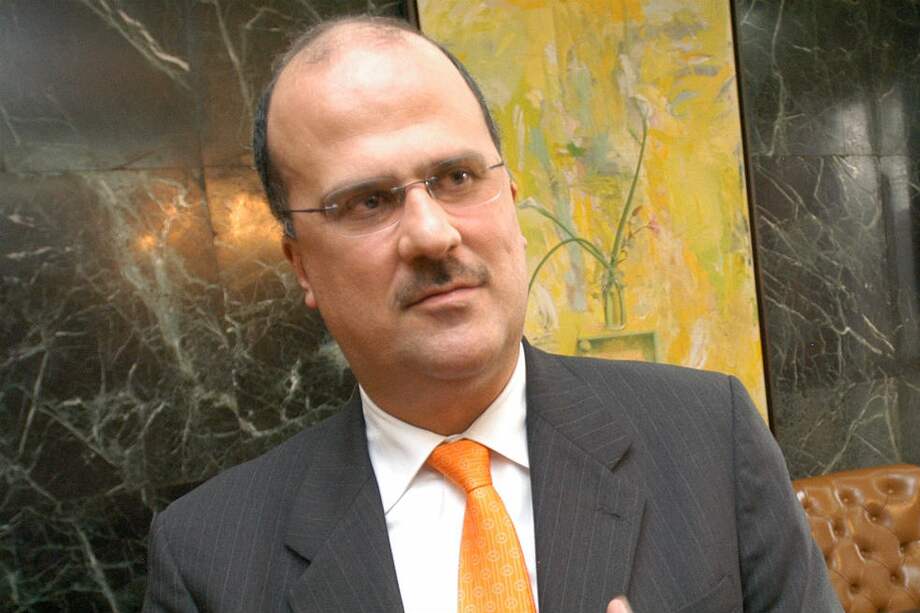 El gerente del Emisor, José Darío Uribe, anunció que hasta finales de septiembre se comprarán US$20 millones diarios a través de subastas . / Archivo - El Espectador