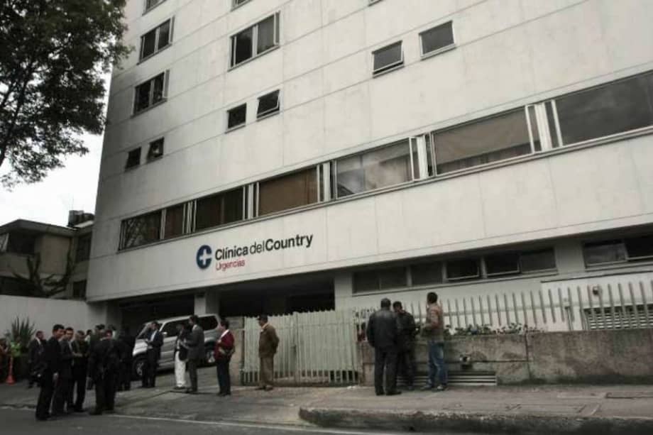 El servicio de urgencias de la Clínica Country recibió al taxista sobre la 1:30 p.m. del 29 de junio.