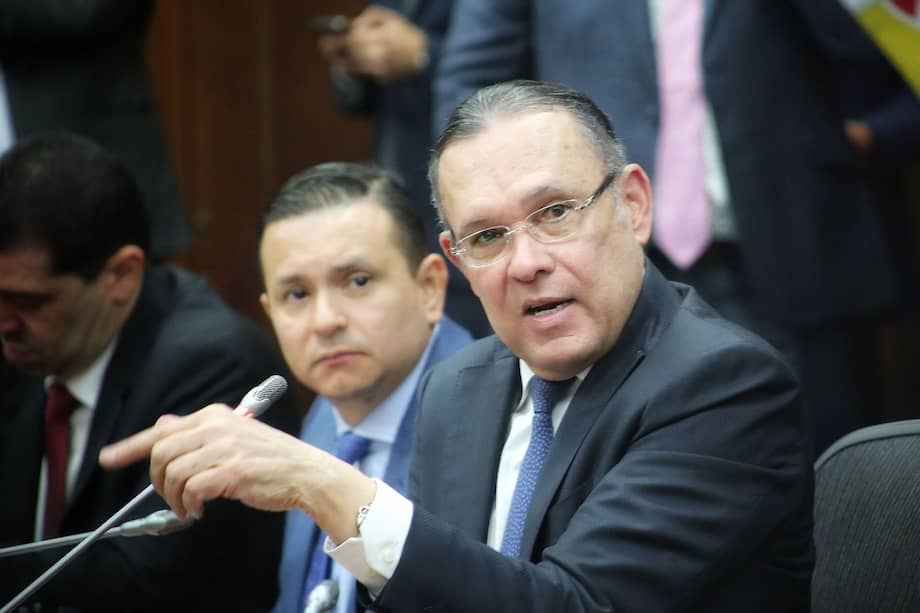 Partido Conservador presentará su propia reforma a la salud el próximo semestre.