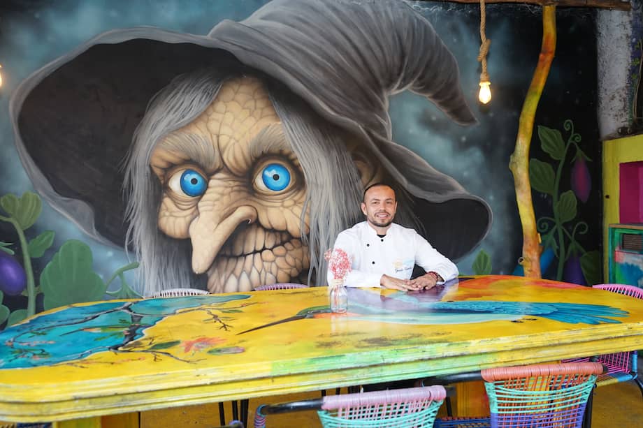 Gerardo Buendía es el creador de El Embrujo del Albadán.