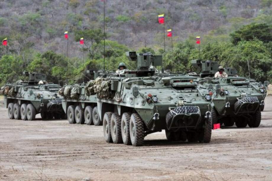 ¿Por qué Colombia compra 32 tanques 'inteligentes' mientras habla de cese al fuego?