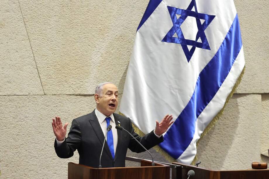El primer ministro israelí, Benjamín Netanyahu, se dirige a la Knéset, el parlamento israelí, en Jerusalén.