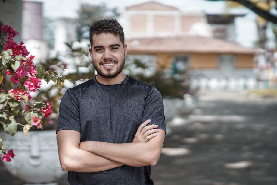 Juan David entrará a trabajar en el cargo de desarrollador junior de back end.