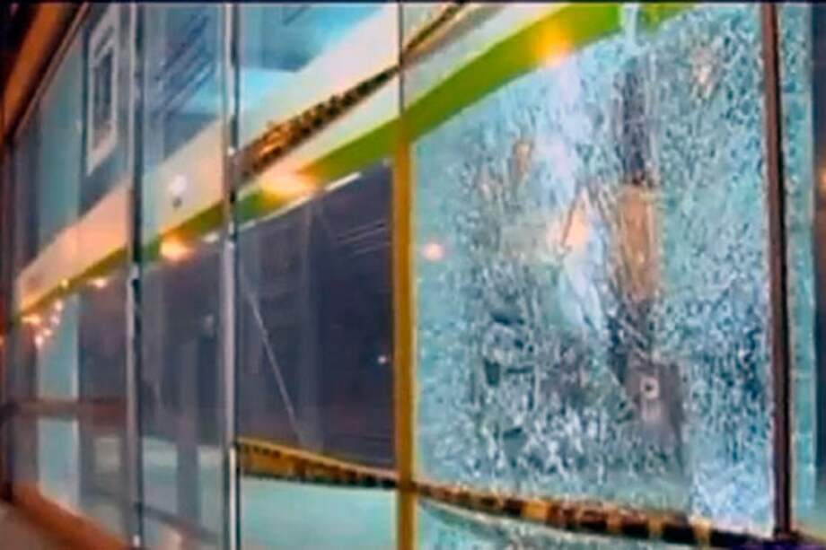 De nuevo atacan a Transmilenio con balines