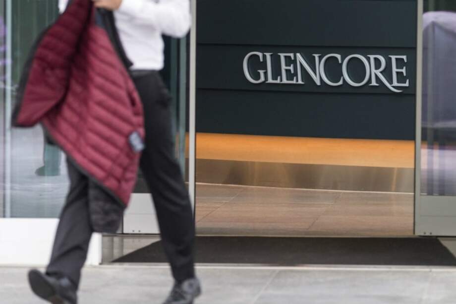 Las acciones de Glencore aumentaron hasta un 5,9 por ciento en Londres. / Bloomberg News