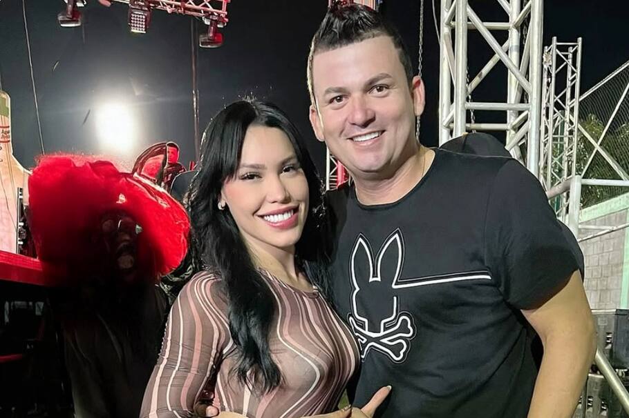 Ana del Castillo y Rafael Blanco, cantantes de música vallenata.
