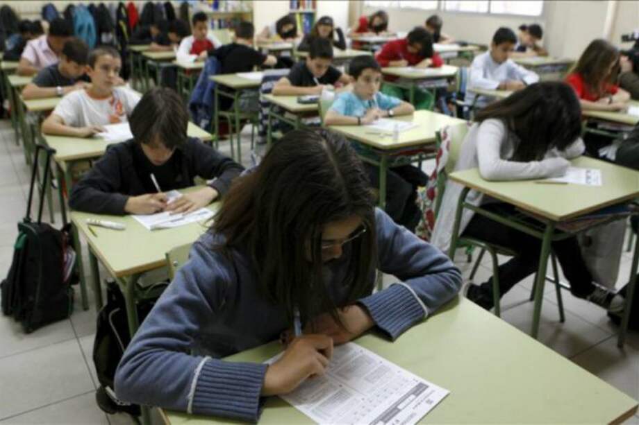 No acceder a servicios médicos es uno de los factores de deserción escolar.