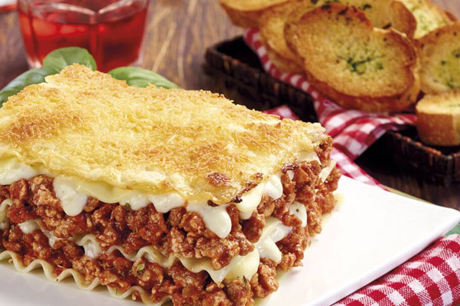 Lasaña con carne de cerdo