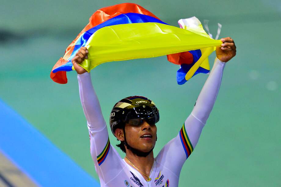 Edwin Ávila, bicampeón mundial de la prueba por puntos