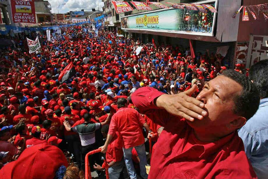 El presidente, Hugo Chávez Frías, de 58 años, murió ayer martes, tras dos años de padecer cáncer. / AFP