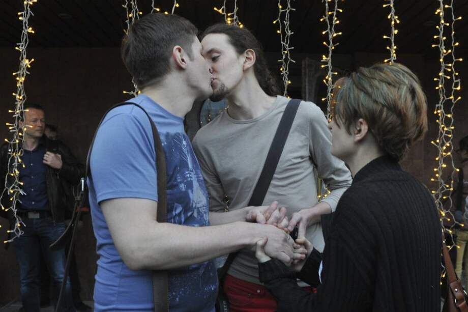 Controvertido fallo de justicia europea sobre asilo a homosexuales