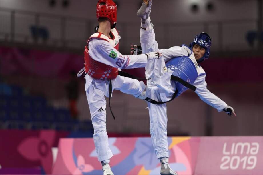 Jéfferson Ochoa (der.) nació en Maní, Casanare, y allí aprendió los secretos del taekwondo gracias a su hermano, Andrés Javier. / GI. Suramérica