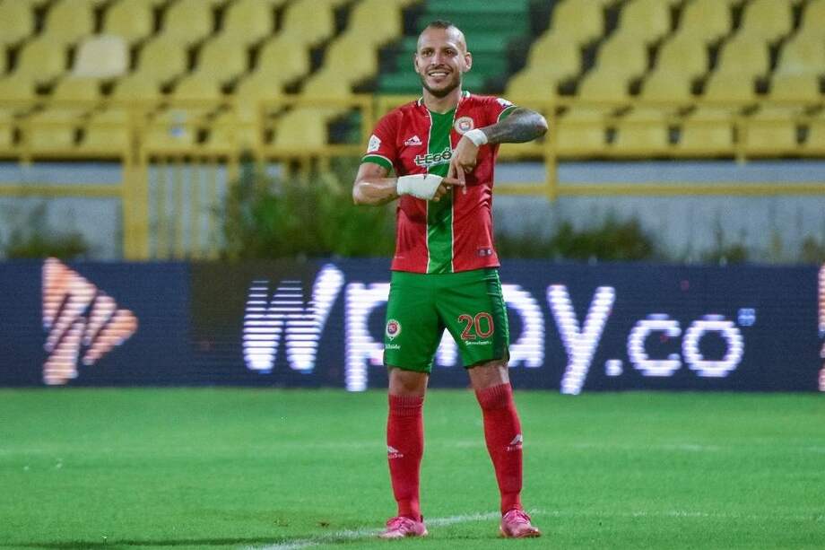 Juan Guillermo Domínguez tras anotar dos goles contra Real Cartagena.