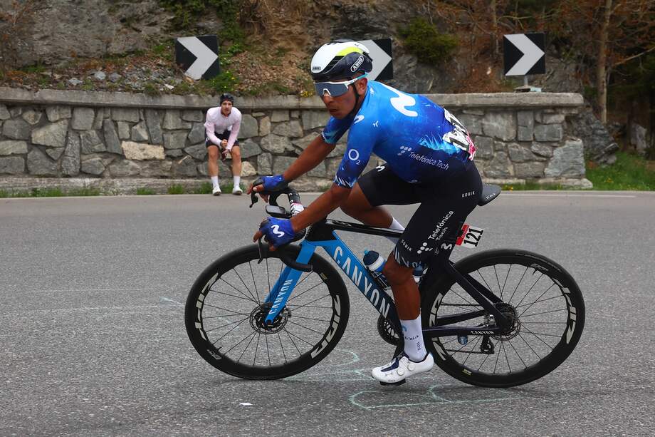 Nairo Quintana, solo en la fuga que protagonizó este domingo.