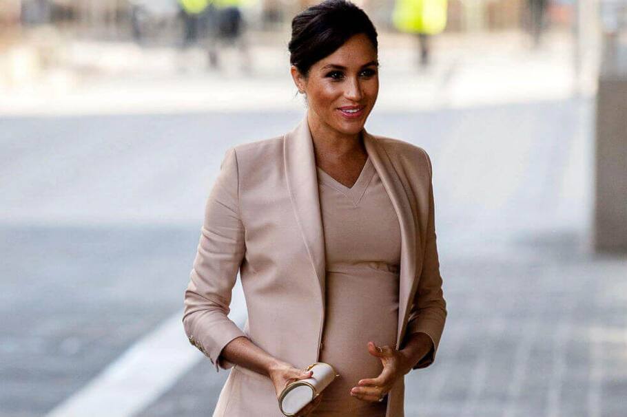 Hasta el parto de Meghan Markle genera polémica