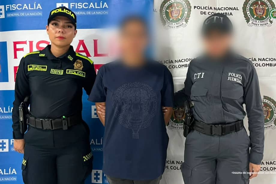 La Fiscalía presentó a la mujer ante un juez de control de garantías y le imputó el delito de homicidio agravado en la modalidad de comisión por omisión con dolo eventual.