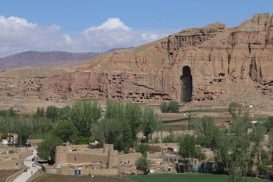Las ruinas de una estatua de Buda de 1.500 años de antigüedad en Bamiyán, Afganistán. (Imagen de referencia).