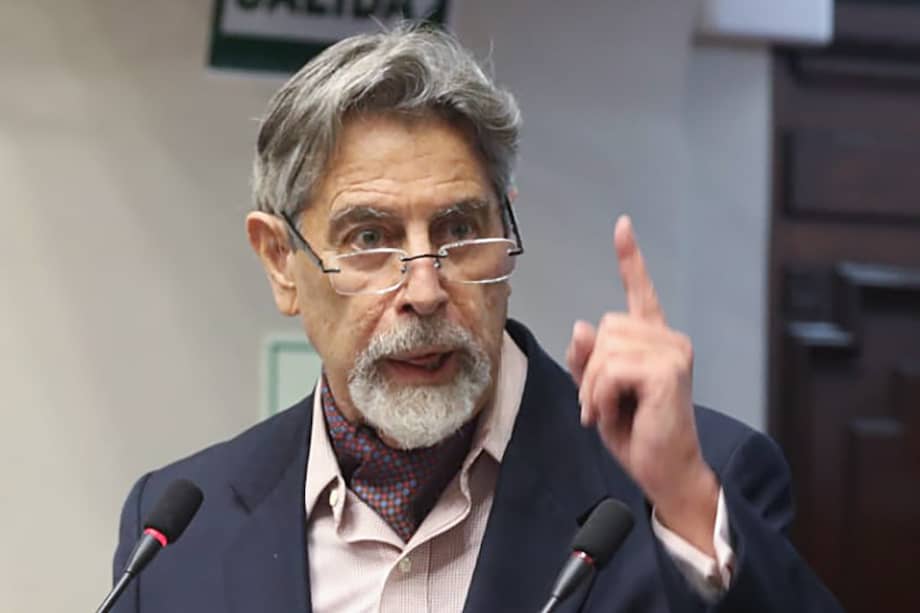 Francisco Sagasti se convirtió este lunes en el nuevo presidente de Perú, tras la renuncia de Manuel Merino. / AFP