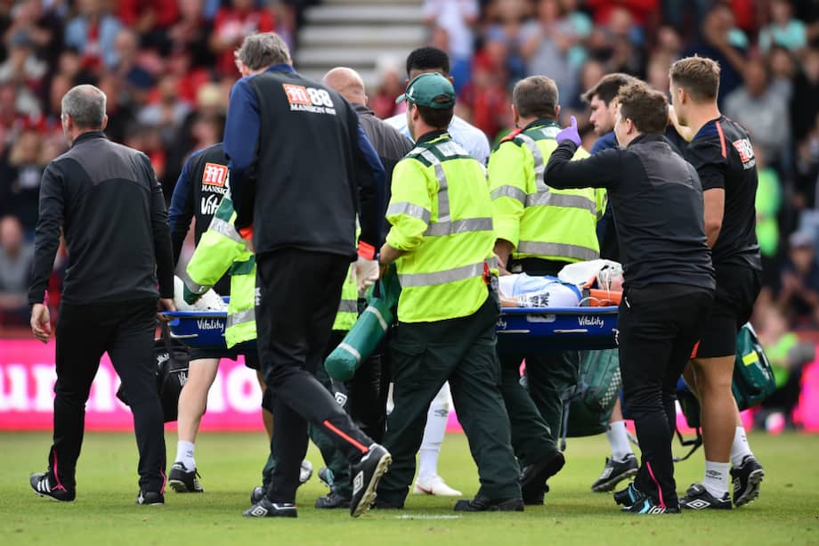 Keane antes de sufrir la lesión marcó el segundo gol de empate 2-2 con el Bournemouth / AFP