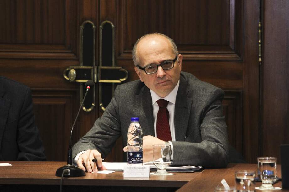 El economista Roberto Cardarelli es quien estará al frente de la delegación que visitará a Argentina. / EFE