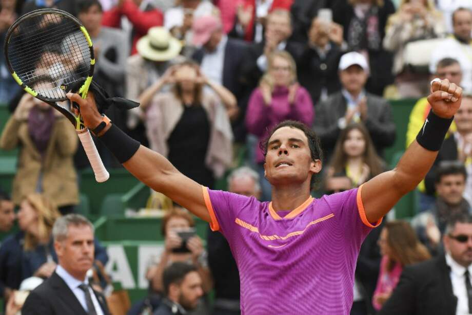El español Rafael Nadal celebra su triunfo de este miércoles en el torneo de Montecarlo. / AFP