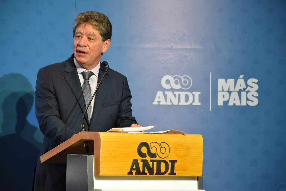 Bruce Mac Master, presidente de la Andi durante el cierre del el VI Congreso Empresarial Colombiano.