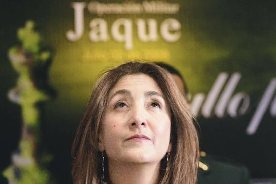 Alianza Verde viaja a París a 'reclutar' a Íngrid Betancourt para 2014