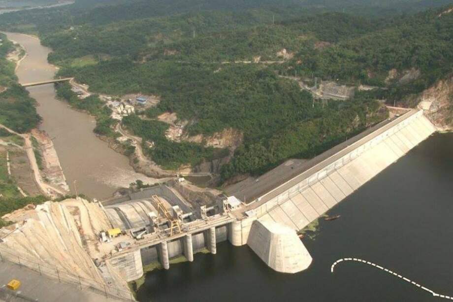 Hidrosogamoso una de las hidroeléctricas del país es propiedad de Isagén, empresa generadora de energía. / Isagén