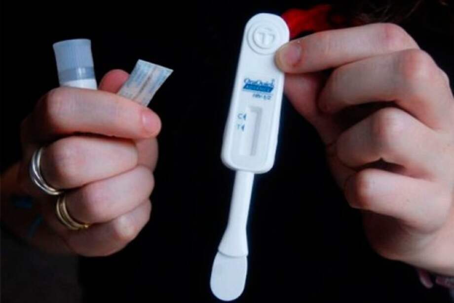 Ponen a la venta en Reino Unido una prueba casera para detectar el sida