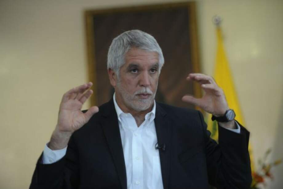 Apoyar el revocatorio, creemos, es seguir fomentando una ciudad polarizada, con tensiones irreconciliables y, sobre todo, atrasando la búsqueda del desarrollo que beneficie a todos sus habitantes.