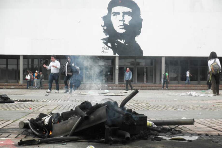 Plaza Che Guevara en la Universidad Nacional