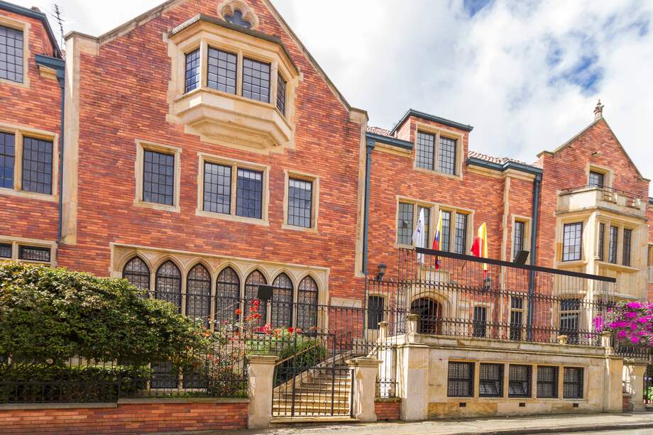 El MBA del CESA forma a los profesionales desde cuatro dimensiones para responder adecuadamente a los desafíos empresariales o personales.