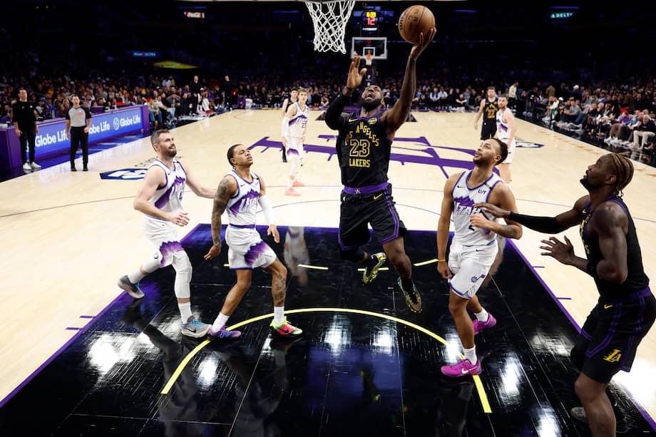 LeBron James, a sus 40 años, con Los Ángeles Lakers.