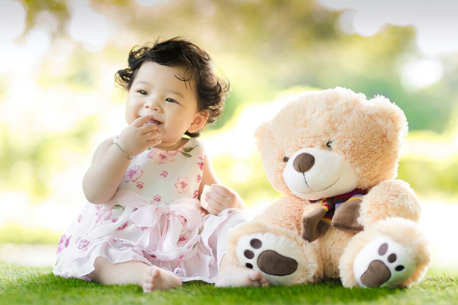 La elección del nombre de tu bebé es una de las primeras grandes decisiones que tomarás. Te ayudamos con estas ideas