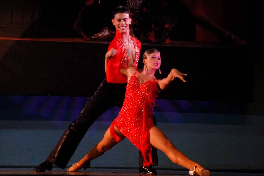 Adriana Ávila y Jefferson Benjumea son los campeones de salsa deportiva y hacen parte de la programación de Bailá en Cali. / Fotos: cortesía Bailá en Cali