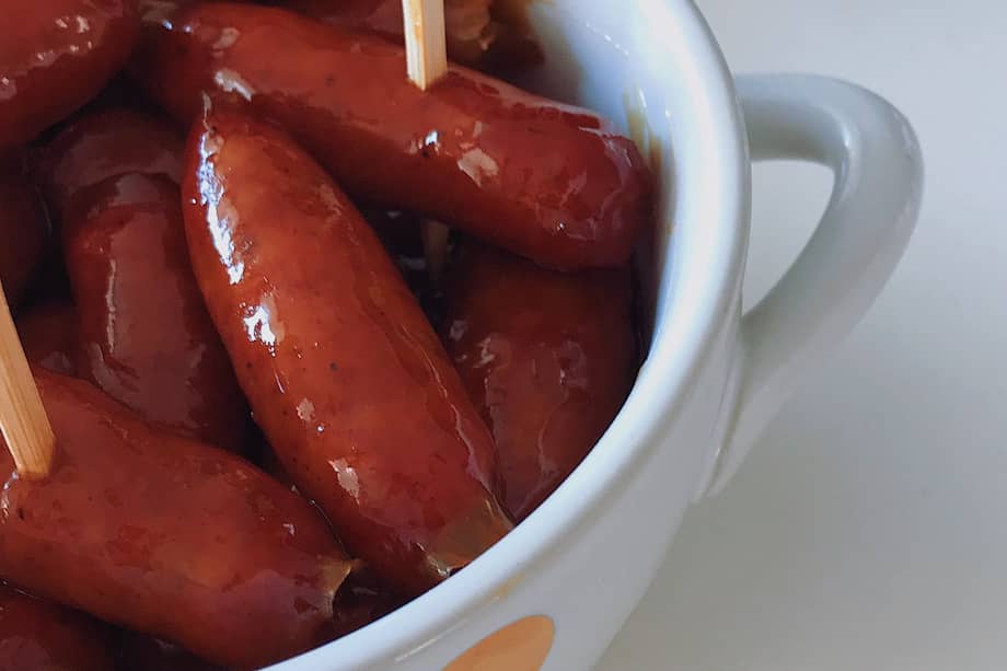 Estos chorizos caramelizados puedes servirlos como entrada en alguna celebración.