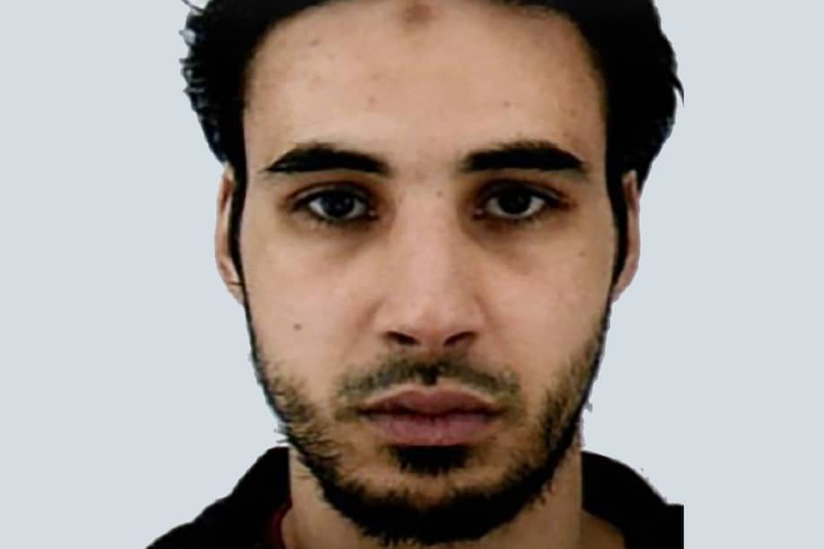 Este es Chérif Chekatt, el presunto terrorista de Estrasburgo que tiene en jaque a la policía francesa. / AFP